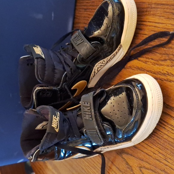 Nike sir Jordan legacy sz 7y - Picture 2 of 6